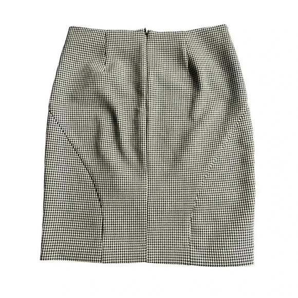BANANA REPUBLIC HOUNDSTOOTH SKIRT•SIZE 10 PETITE•PREOWNED GREAT CONDITIO… - Picture 2 of 7